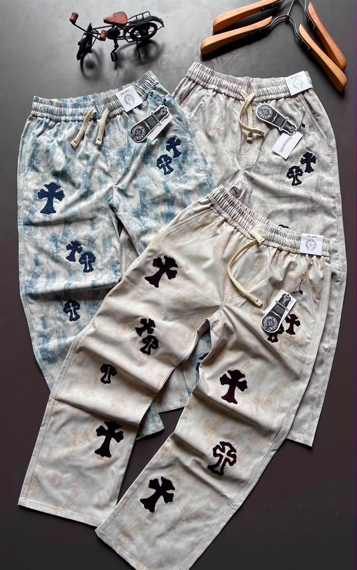 Printed men's trousers